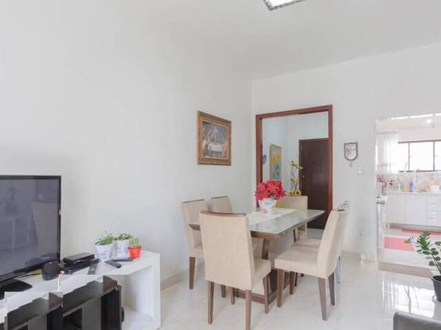 #30 - Apartamento para Venda em São Paulo - SP