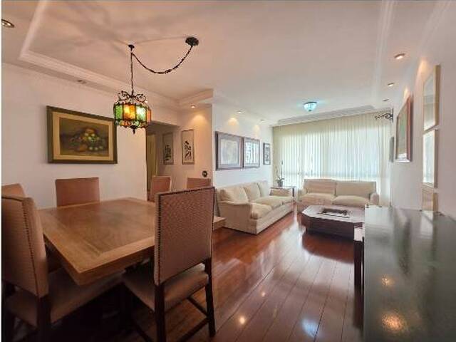 #25 - Apartamento para Venda em São Paulo - SP