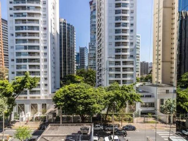#13 - Apartamento para Venda em São Paulo - SP