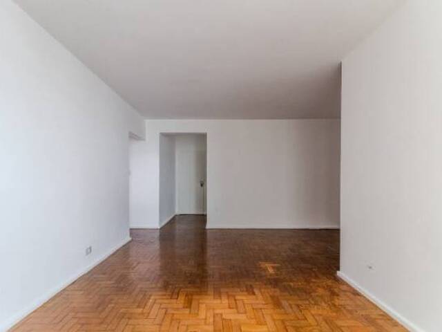 #11 - Apartamento para Venda em São Paulo - SP