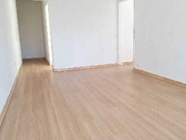 #44 - Apartamento para Venda em São Paulo - SP